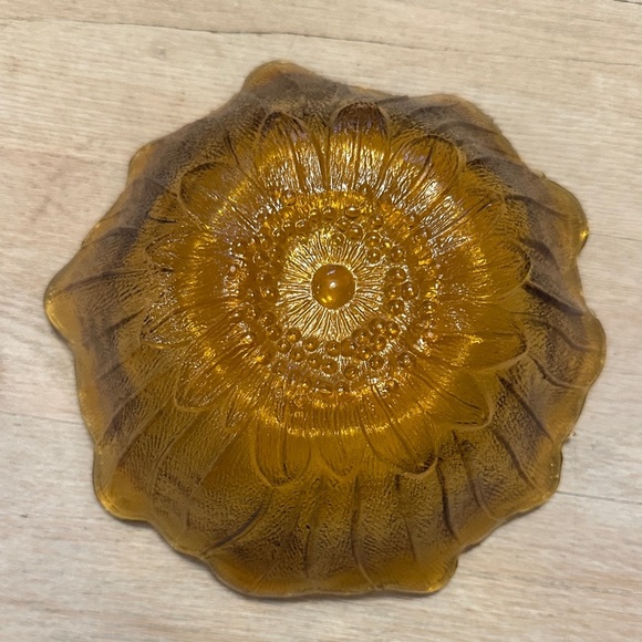 VINTAGE | Indiana Glass Amber Sunflower Bowl, Marigold Carnival Glass 7” 1930’s - Picture 7 of 11